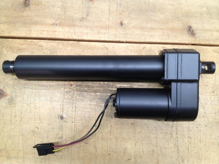 Greens Groomer ACT1 electric actuator with compact design and precise motion for engineering and technician applications.