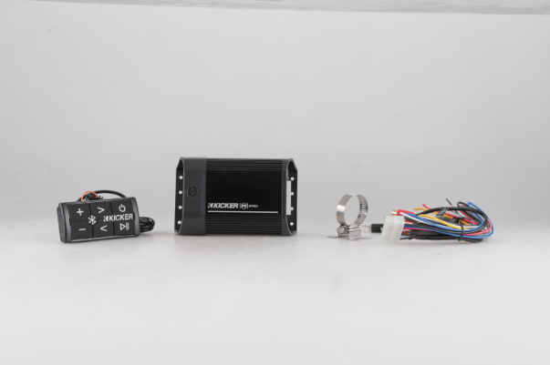 E-Z-GO Bluetooth amplifier/controller OEM 40PXIBT50.2 for 12-volt vehicles, high-performance vehicle control system.